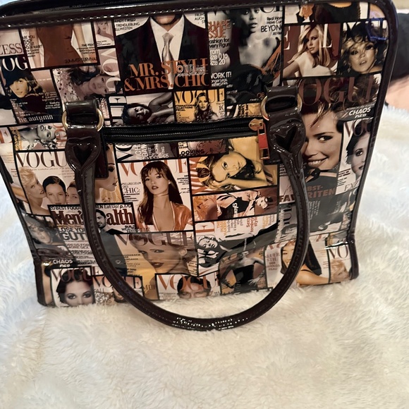Magazine purse